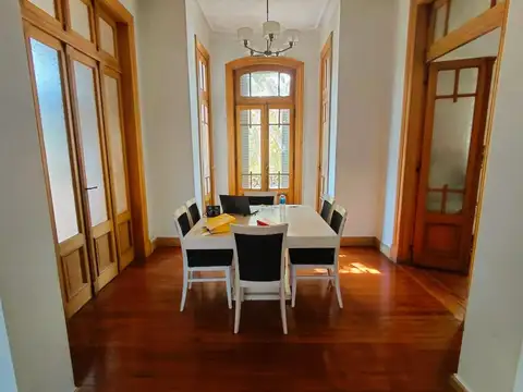 Depto Tipo Casa 5 ambientes con 1 baño