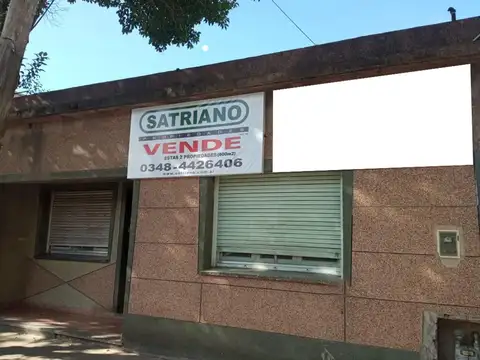 DOS(2) CASAS CON LOCAL EN EL FRENTE CON TERRENO