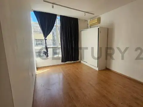 VENTA DEPARTAMENTO DE 4 AMBIENTES AL FRENTE.