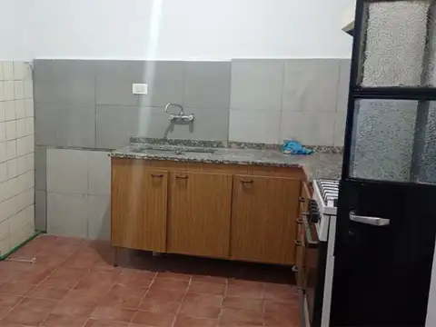 Casa en Alquiler en Alvear, $ 450.000