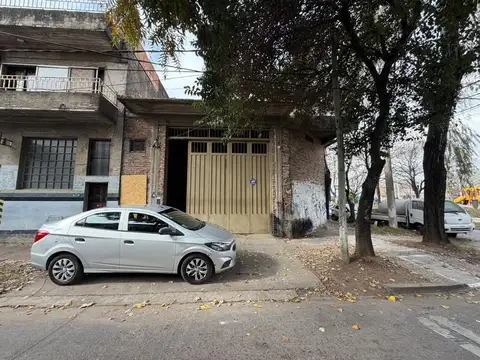 Galpón en Alquiler en Caseros, Partido de Tres de Febrero