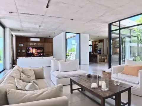 Casa en Venta al Noreste