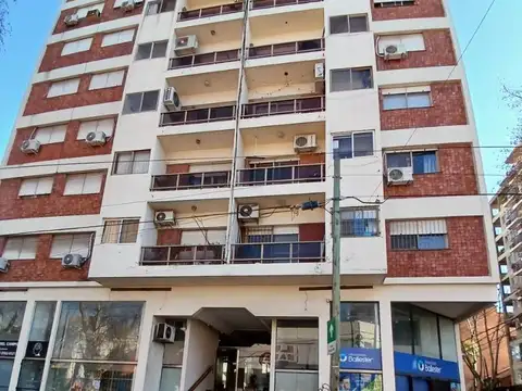 Departamento 3 ambientes con cochera