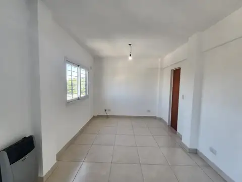 Pres. Arturo U. Illia 1057 , Piso 5