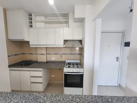 Departamento en Alquiler en Villa Bosch, $ 550.000