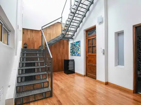 Depto Tipo Casa 5 ambientes con 3 baños