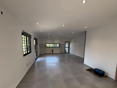 CASA DE 2 PLANTAS A ESTRENAR EN RANELAGH U$S 192.000
