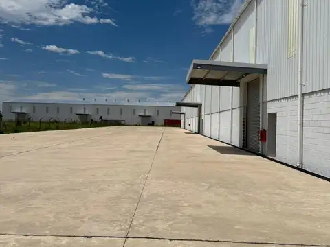 Nave Industrial 3970 M2 Cub. C/ Playa De Maniobras De 5500 M2, A Mts DeAu. Ezeiza Cañuelas, Carlos Spegazzini.