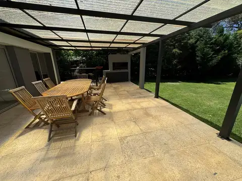 Casa en Alquiler Temporal en Los Pilares, USD 2.800