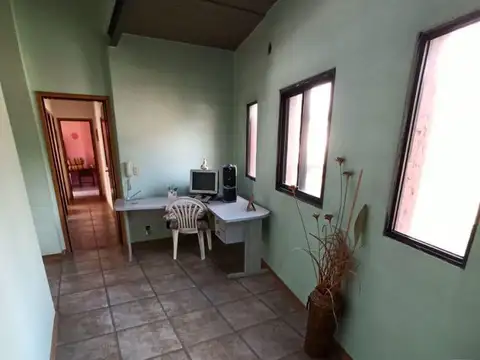 Casa en Barrio Parque Leloir