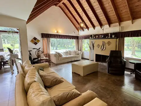 Casa en Venta de 4 dormitorios