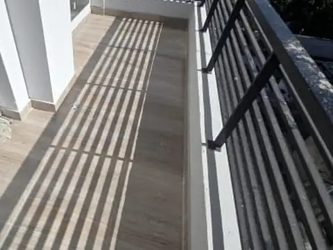 Departamento 5 ambientes con 2 baños