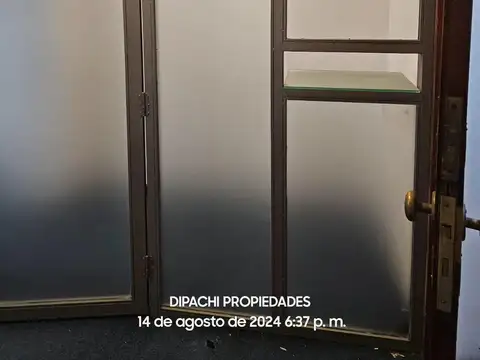 VENTA Oficina en San Nicolas, Excelente ubicacion.