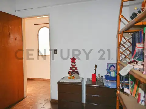 Depto Tipo Casa en Venta con 1 cocheras