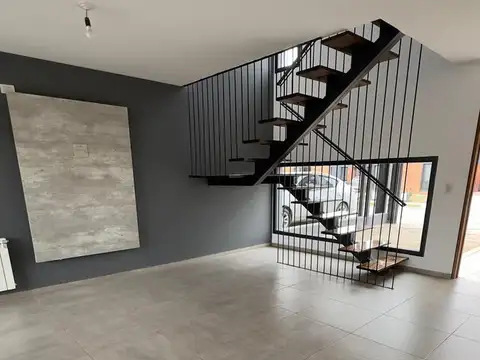 Casa en Venta al Este