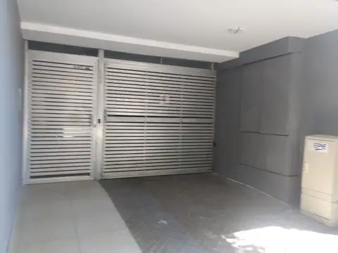 VENTA DEPARTAMENTO 2 DORMITORIOS , BALCÓN, COCHERA