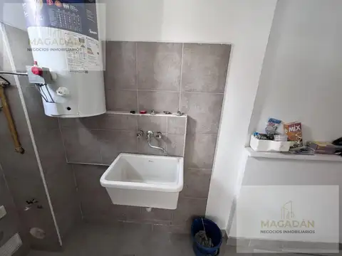 Depto Tipo Casa 4 ambientes con 1 baño