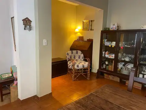 AV FCO BEIRO 4200, Piso 1