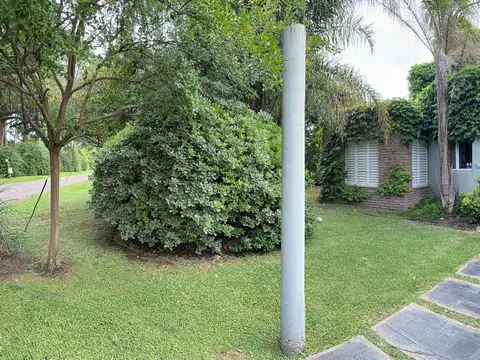 Casa en Venta en Pueblo Esther, Rosario