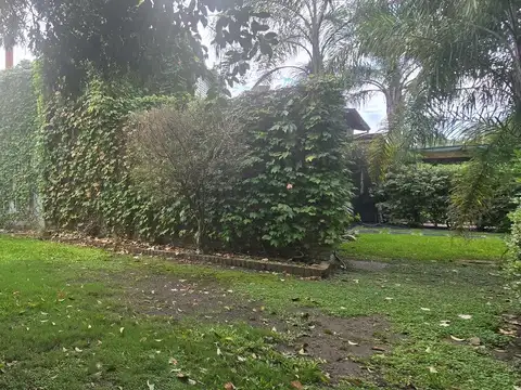 Casa en Venta con 1 cochera