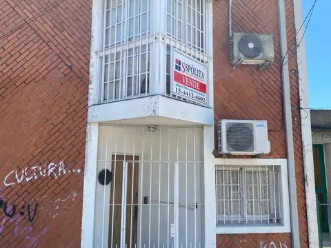 HERMOSO DUPLEX DE 3 AMBIENTES CON PATIO Y LAVADERO