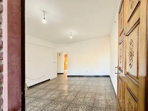 Depto Tipo Casa en Venta en Lanús Oeste, USD 58.000