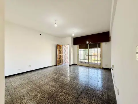 vente PH tres ambientes muy luminoso Lanús oeste