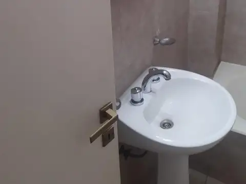 Departamento en Alquiler en Ramos Mejia, $ 550.000