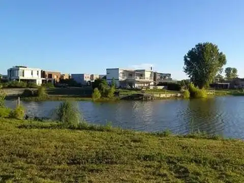 Venta Lote a La Laguna barrio El Canton Norte Escobar