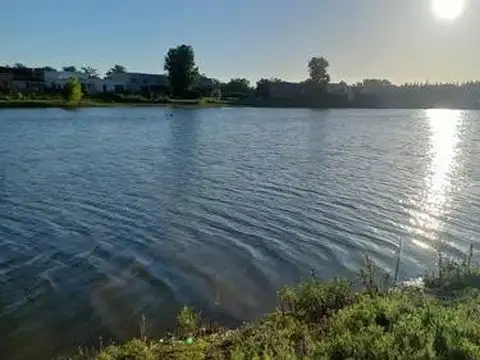 Venta Lote a La Laguna barrio El Canton Norte Escobar