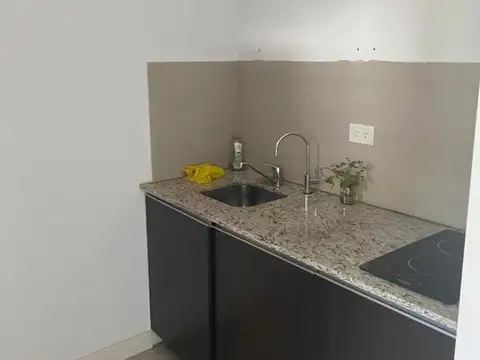 Oficina en Venta con 1 cochera