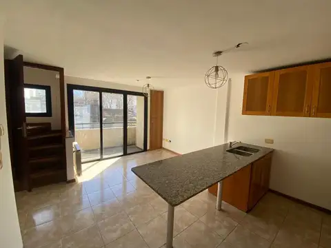 Departamento en Alquiler en La Plata, $ 750.000