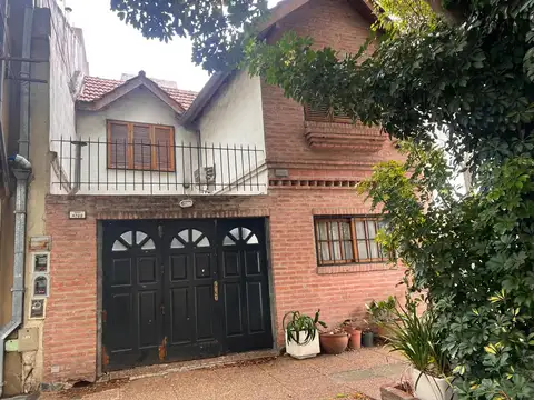 Depto Tipo Casa en Venta de 4 ambientes