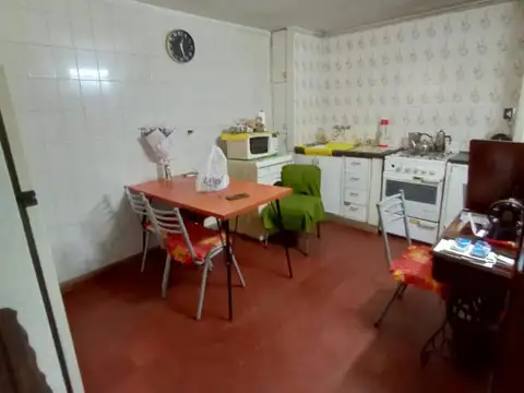 CASA VENTA 3 AMB A RECICLAR Villa Ortuzar 8.88M x 17.6M