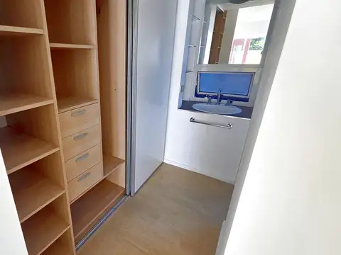 Departamento 2 ambientes con 2 baños