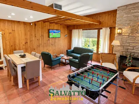 Casa 6 ambientes con 3 baños