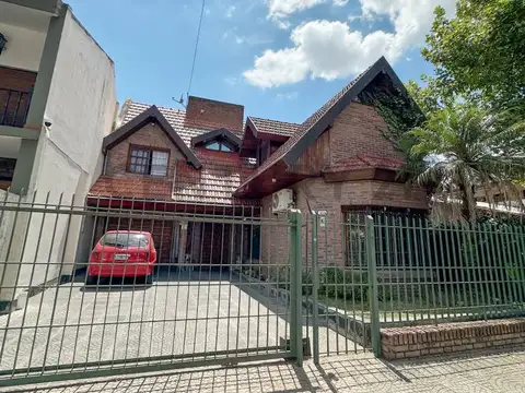 CASA 6 AMB EN BELLA VISTA APTA CREDITO
