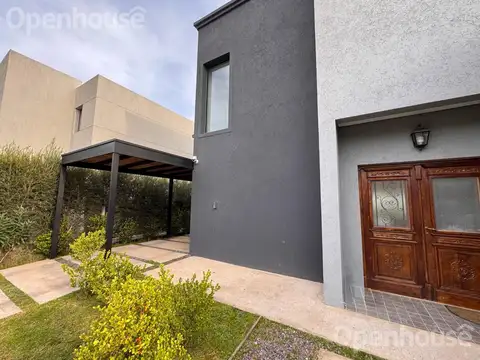 Casa en Alquiler en Pilar del Este - Santa Elena, USD 1.500