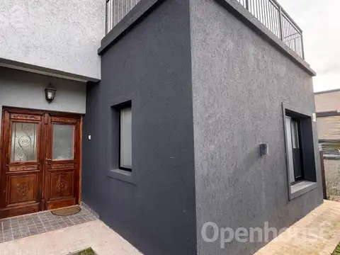 Casa en Alquiler de 4 dormitorios