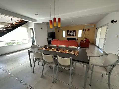 Casa en Venta en Haras Del Sur, USD 260.000