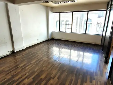 Oficina en Alquiler en Microcentro, $ 1.000.000