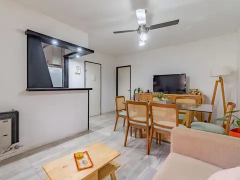 Departamento al frente en Oroño 