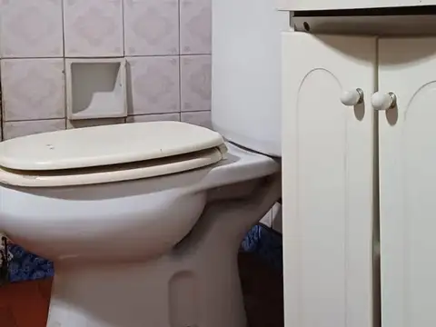 Casa 4 ambientes en Venta en MONTE GRANDE c/Jardín