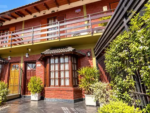 DÚPLEX | 3 AMBIENTES | PATIO | APTO CRÉDITO | COCHERA | MERLO SUR