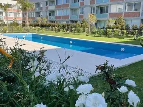 DEPARTAMENTO EN ALQUILER DE 2 AMBIENTES AMOBLADO