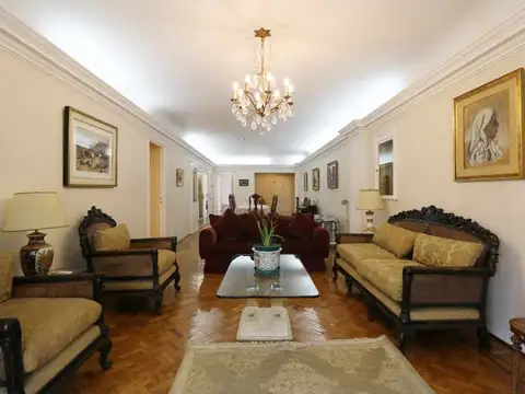 Departamento en Venta de 5 ambientes