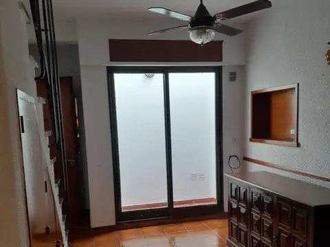 Depto Tipo Casa 7 ambientes con 3 baños