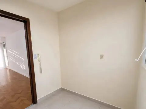 Departamento en Alquiler en Villa Maipu, $ 850.000