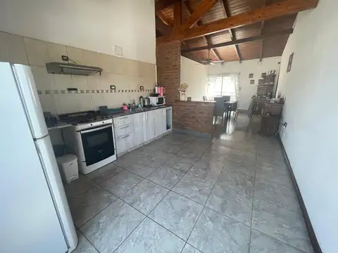 Casa en Centro de Funes Elorza 1400