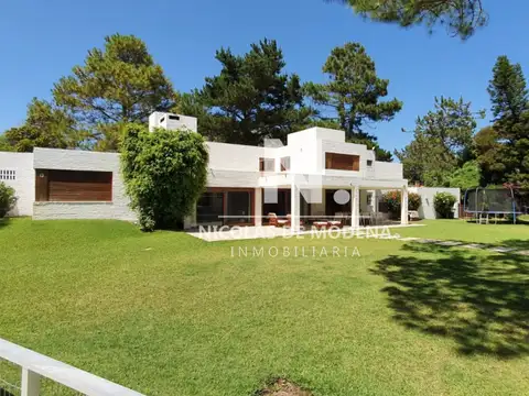 Espectacular casa en Venta en Golf, Punta del Este